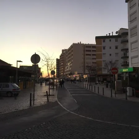Apartment With 2 Bedrooms In Portimao, With Furnished Terrace And Wifi - 100 ... *