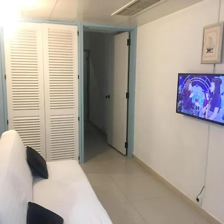 Apartment With 2 Bedrooms In Portimao, With Furnished Terrace And Wifi - 100 ... *