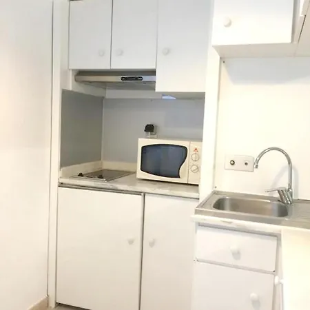With 2 Bedrooms In Portimao, With Furnished Terrace And Wifi - 100 ... Apartment *